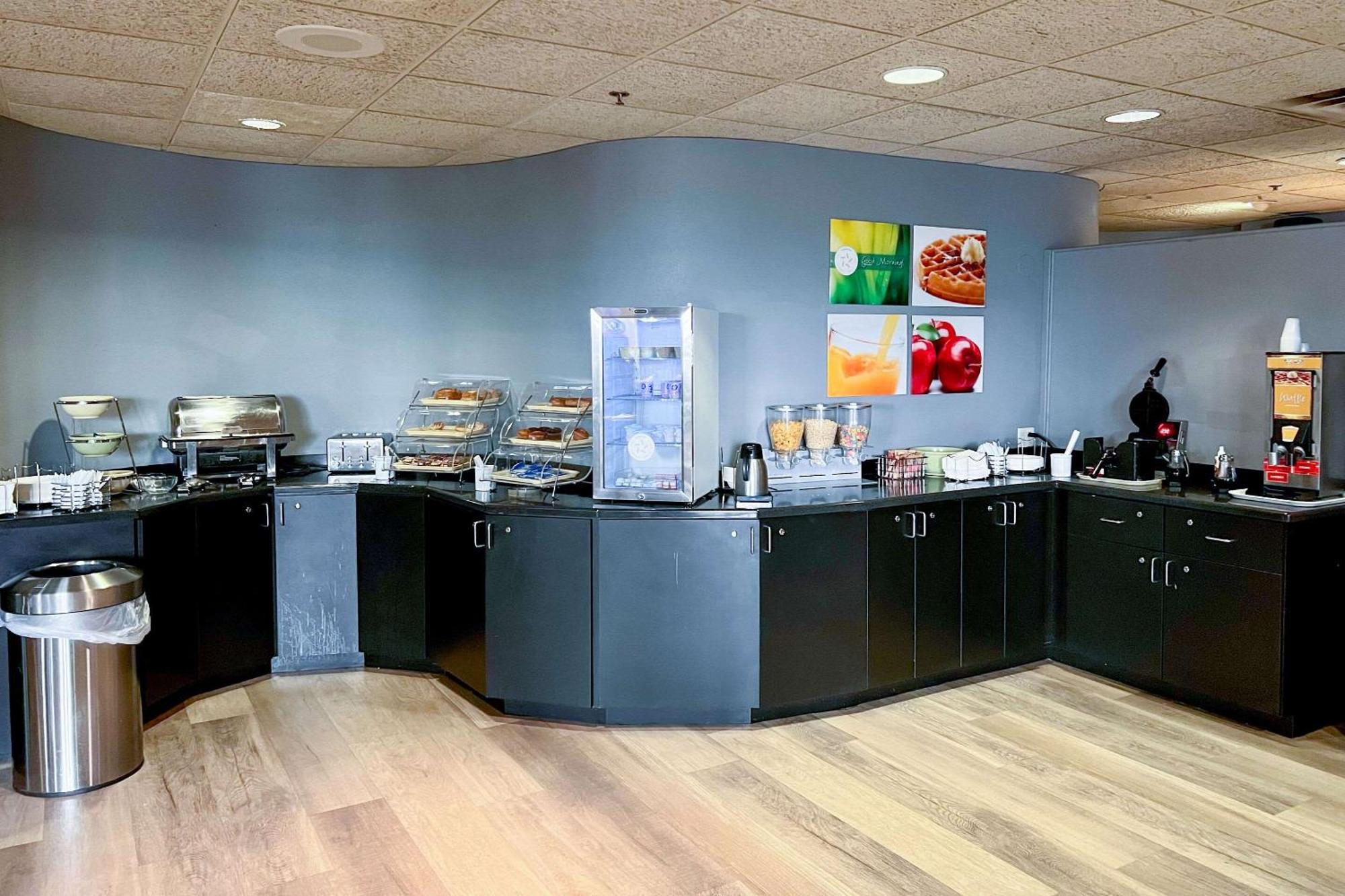 Quality Inn & Suites Orland Park - Chicago المظهر الخارجي الصورة